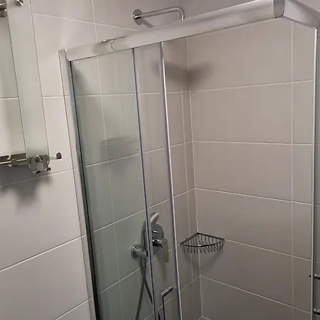 Lilly * Vrnjačka Banja